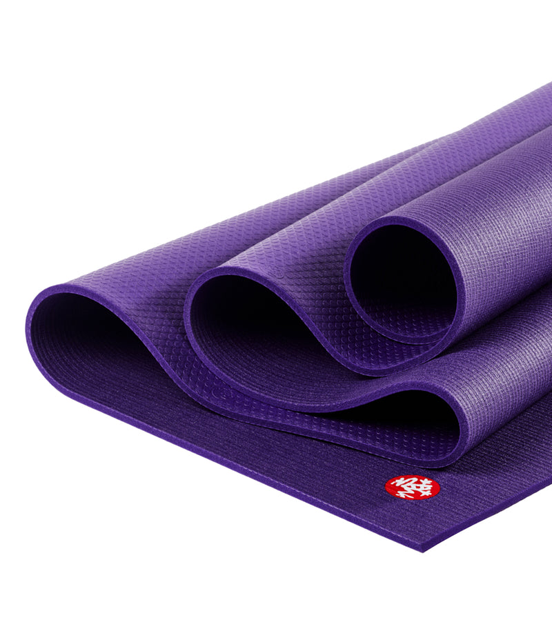 Manduka PRO® Yoga Mat 6mm - Black Magic (71")