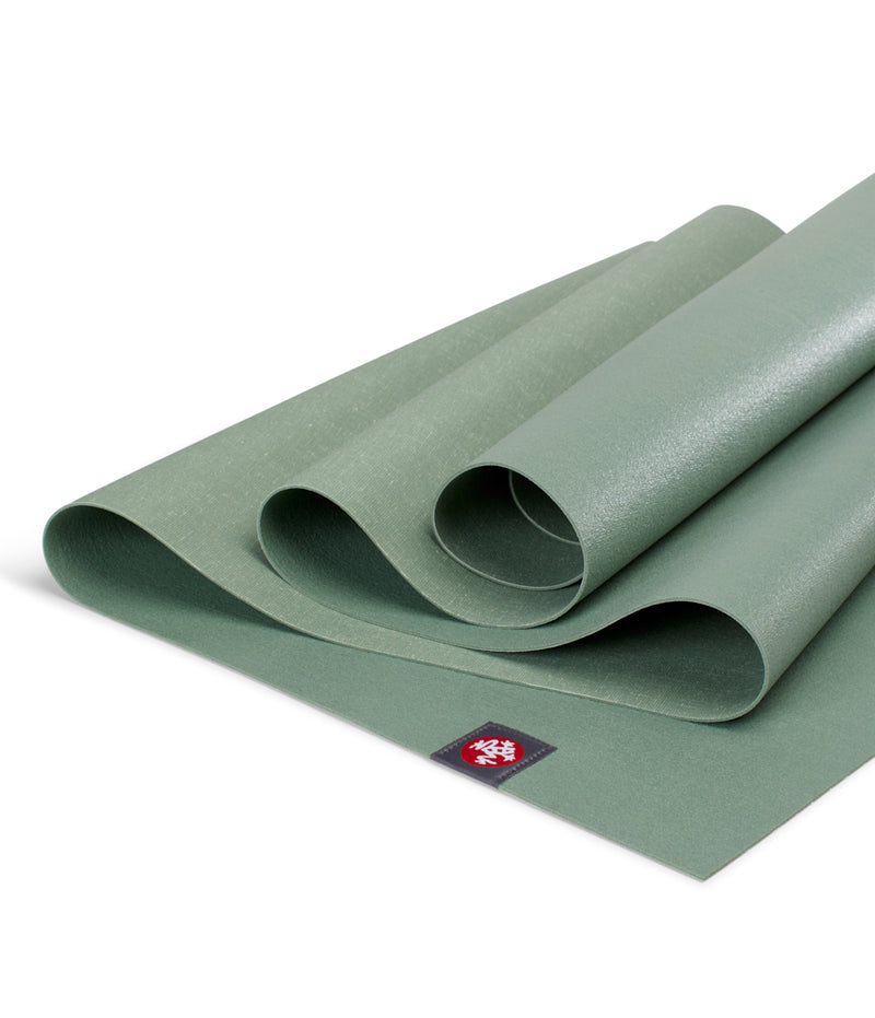 Manduka eKO® Superlite Travel Yoga Mat 1.5mm - Leaf Green