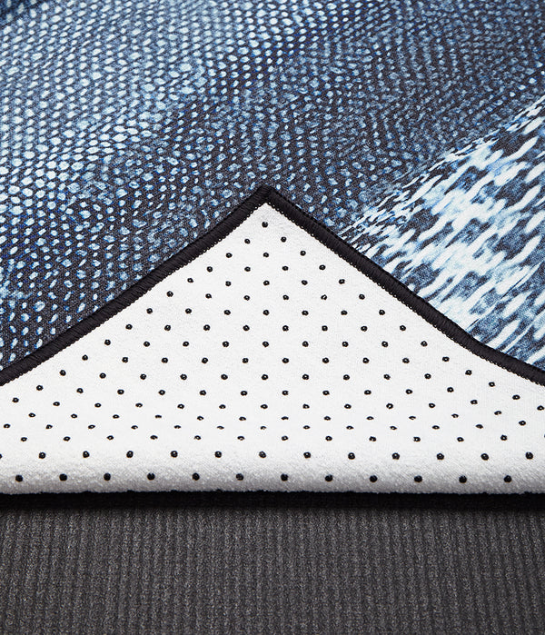Yogitoes® Hot Yoga Mat Towel V.2.0 - Spacetime