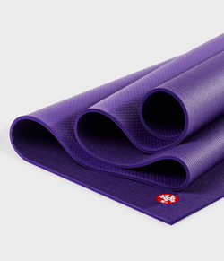 Manduka PRO® Yoga Mat 6mm (Long) - Black Magic (85")