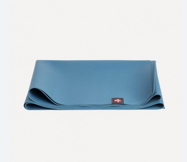 Manduka eKO® Superlite Travel Yoga Mat 1.5mm - Aqua (71")