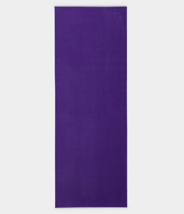 Manduka eQua® Mat Towel - Passion Berry