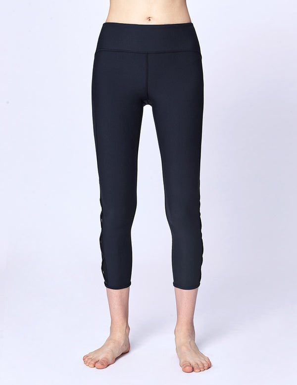 easyoga LA-VEDA Ethereal Lattice Cropped Pants - B04 Navy