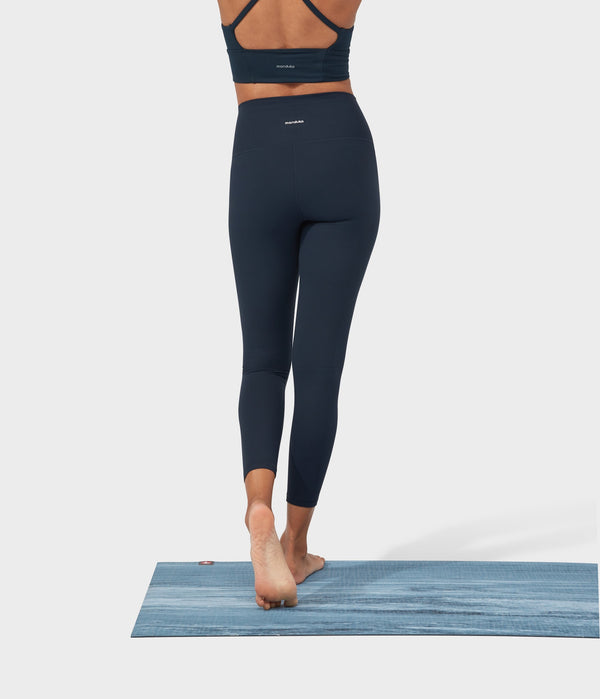 Manduka Apparel - Women's Performance Legging - High Rise W/Media Pocket - Dark Sapphire