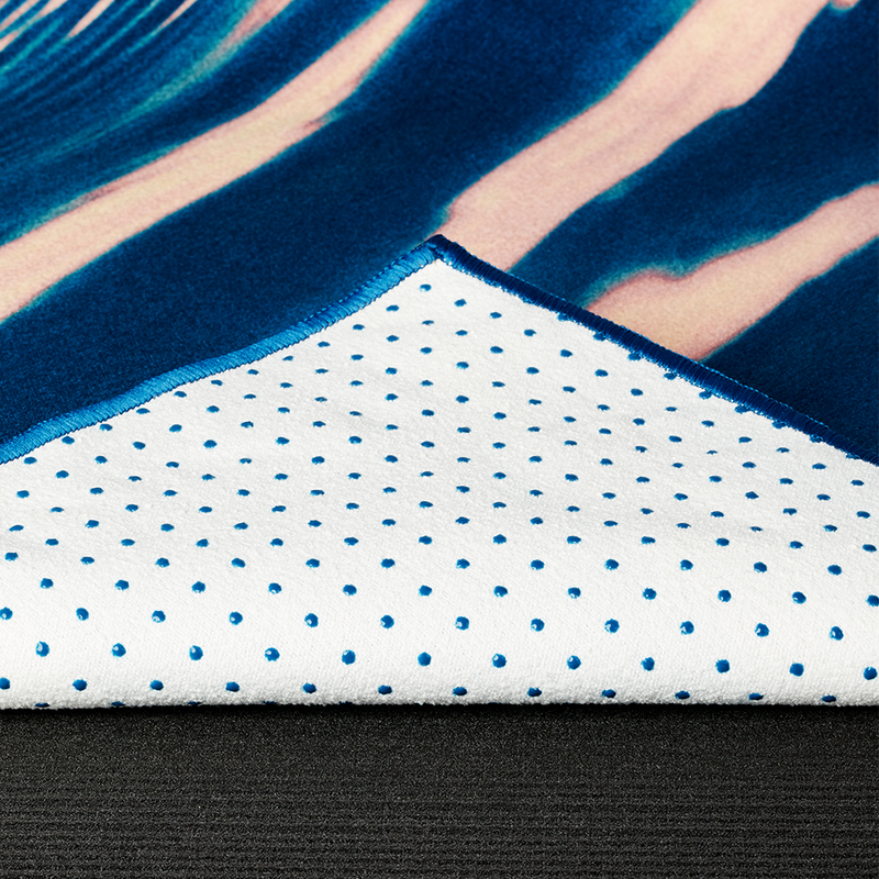 Yogitoes® yoga towel - Waves