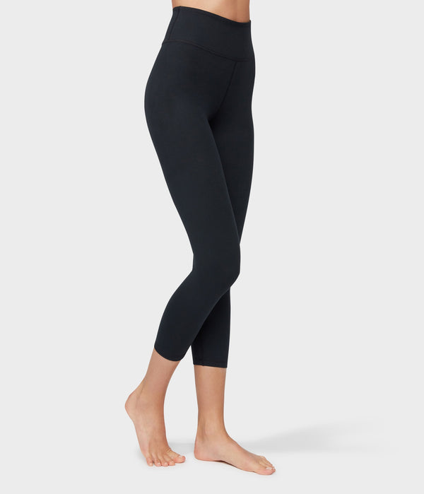 Manduka Apparel - Women's Essential Cropped Legging - Black-2