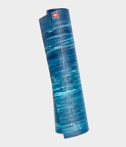 Manduka eKO® Yoga Mat 5mm (Limited Edition) 71" - Pacific Blue - Marbled