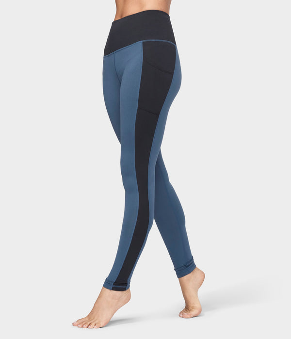 Manduka Apparel - Women's Essential Pocket Legging - Indigo