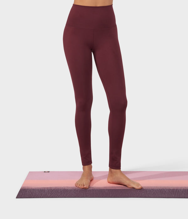 Manduka Apparel - Women's Performance Legging - High Rise W/Media Pocket - Fig