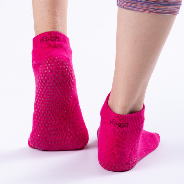 Vaken Grip Socks-1 Pair/Pack - Pink Dot Red
