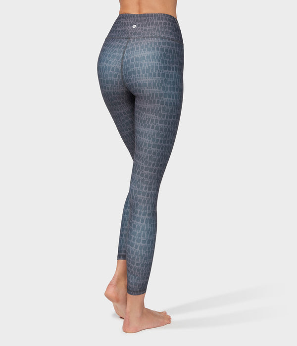 Manduka Apparel - Women's Essential Printed Legging - Equa Squares